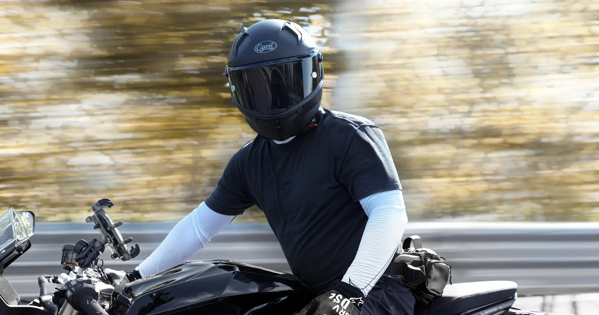 CYRIL helmet riding scene