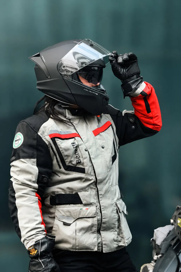 Rider in a CYRIL helmet